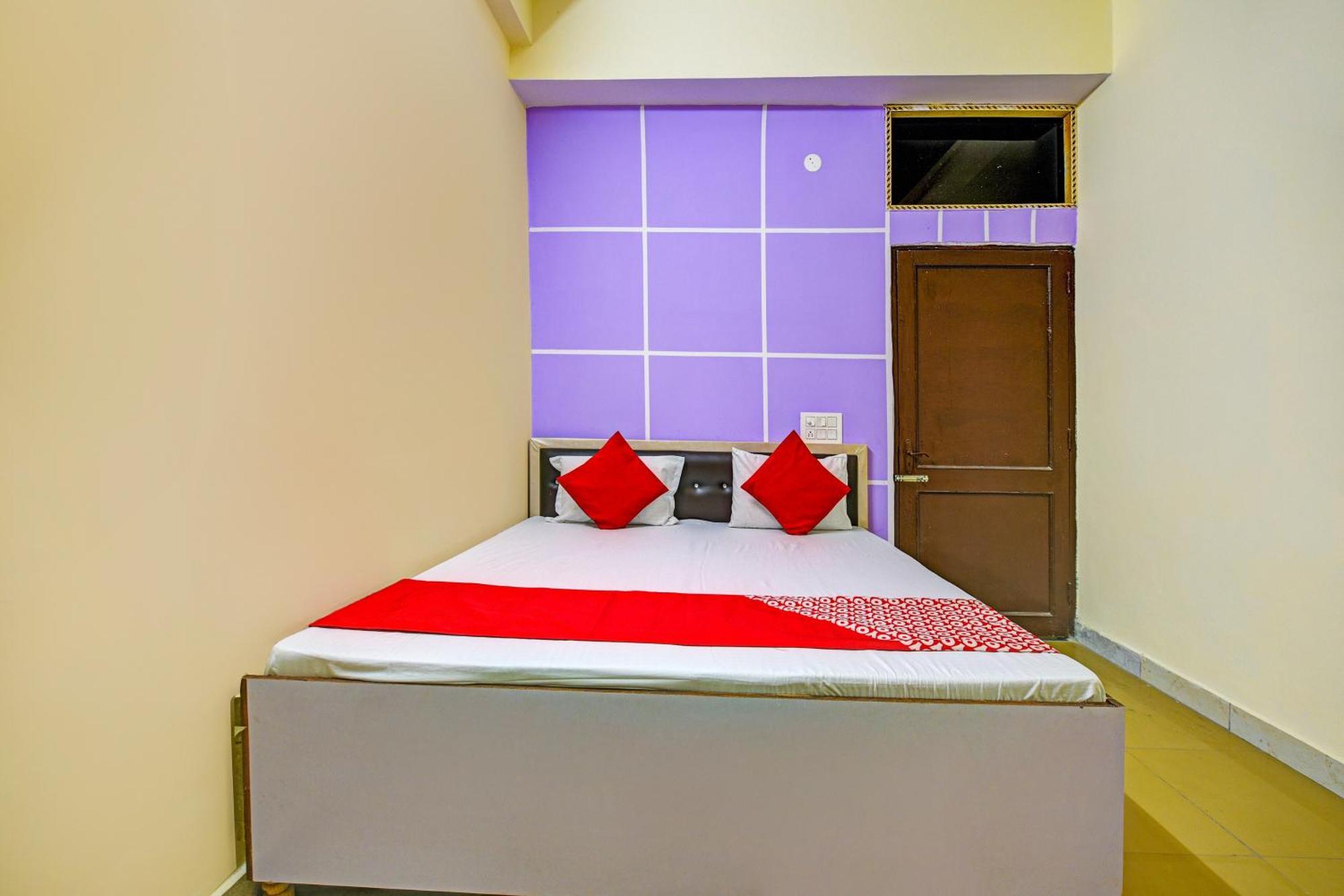 Hotel O Aj Star Hotel Faridabad Exteriör bild