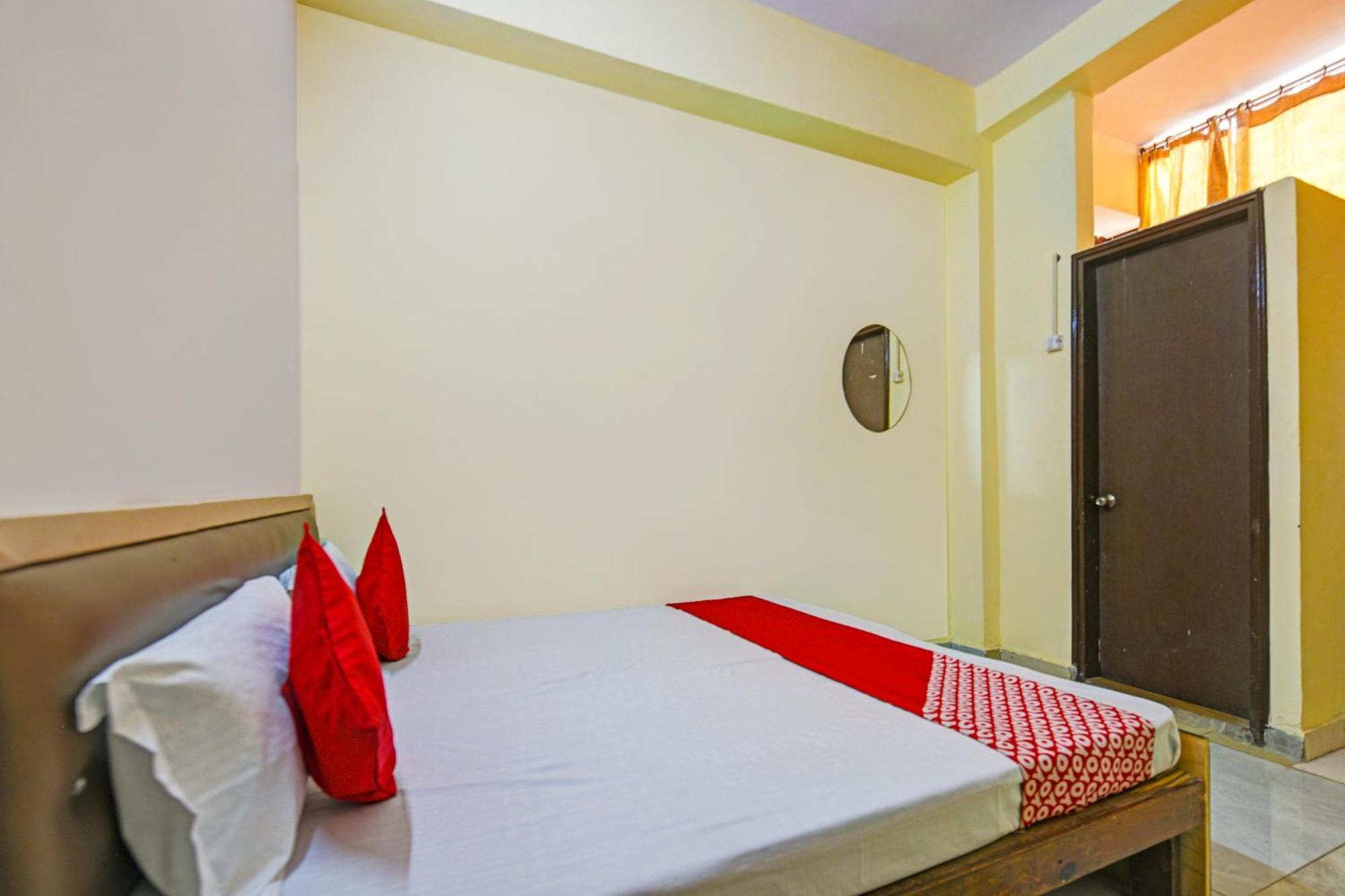 Hotel O Aj Star Hotel Faridabad Exteriör bild